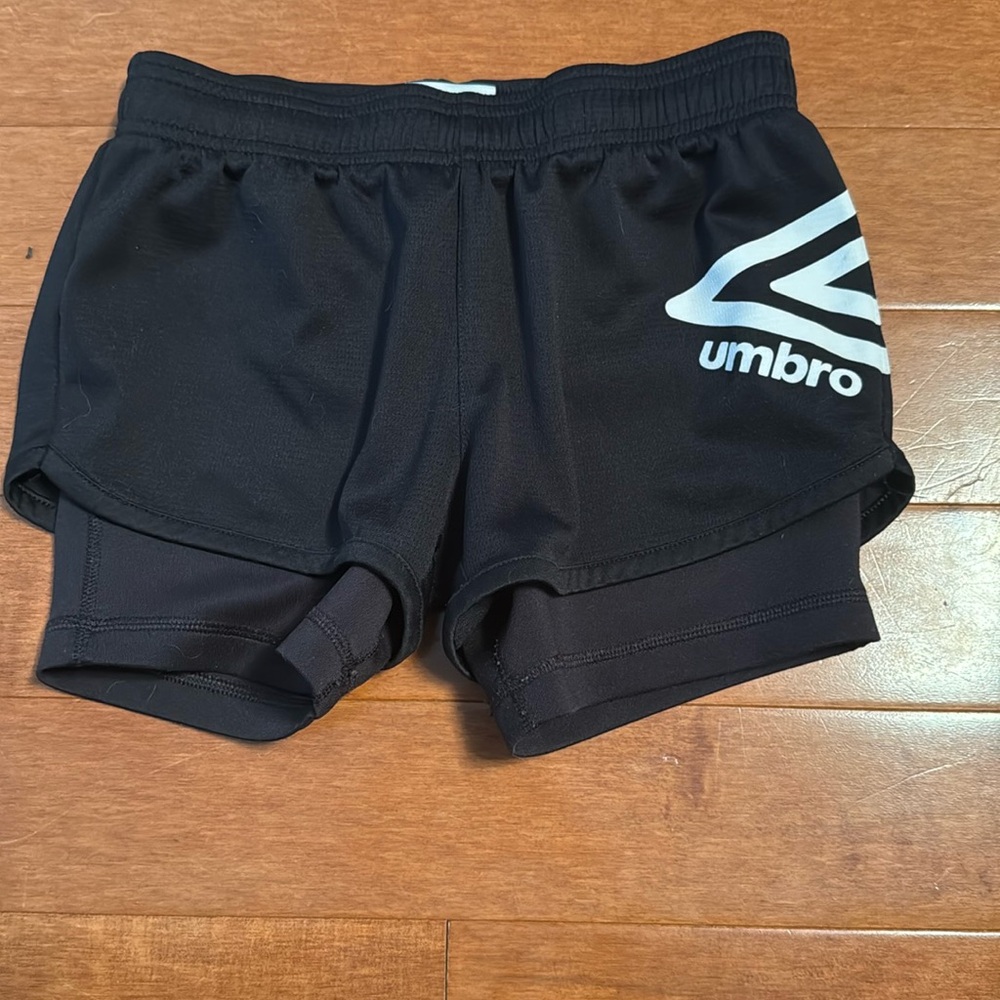 Umbro Black Athletic Shorts with Built-in Liner - M - 7/8